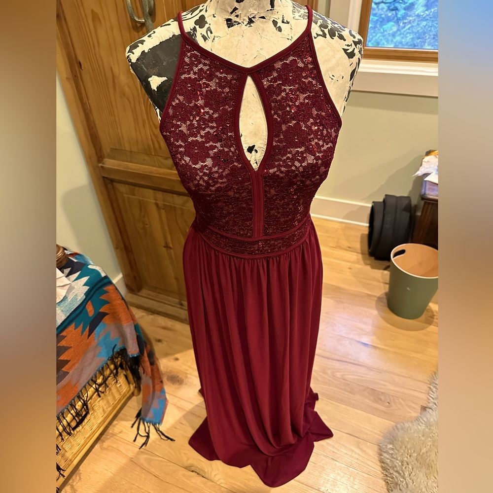 Morgan & Co. Maroon Bridesmaid Dress, Size Small